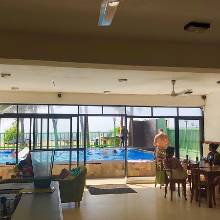 Lanka Beach Hotel Ettukala Extérieur photo