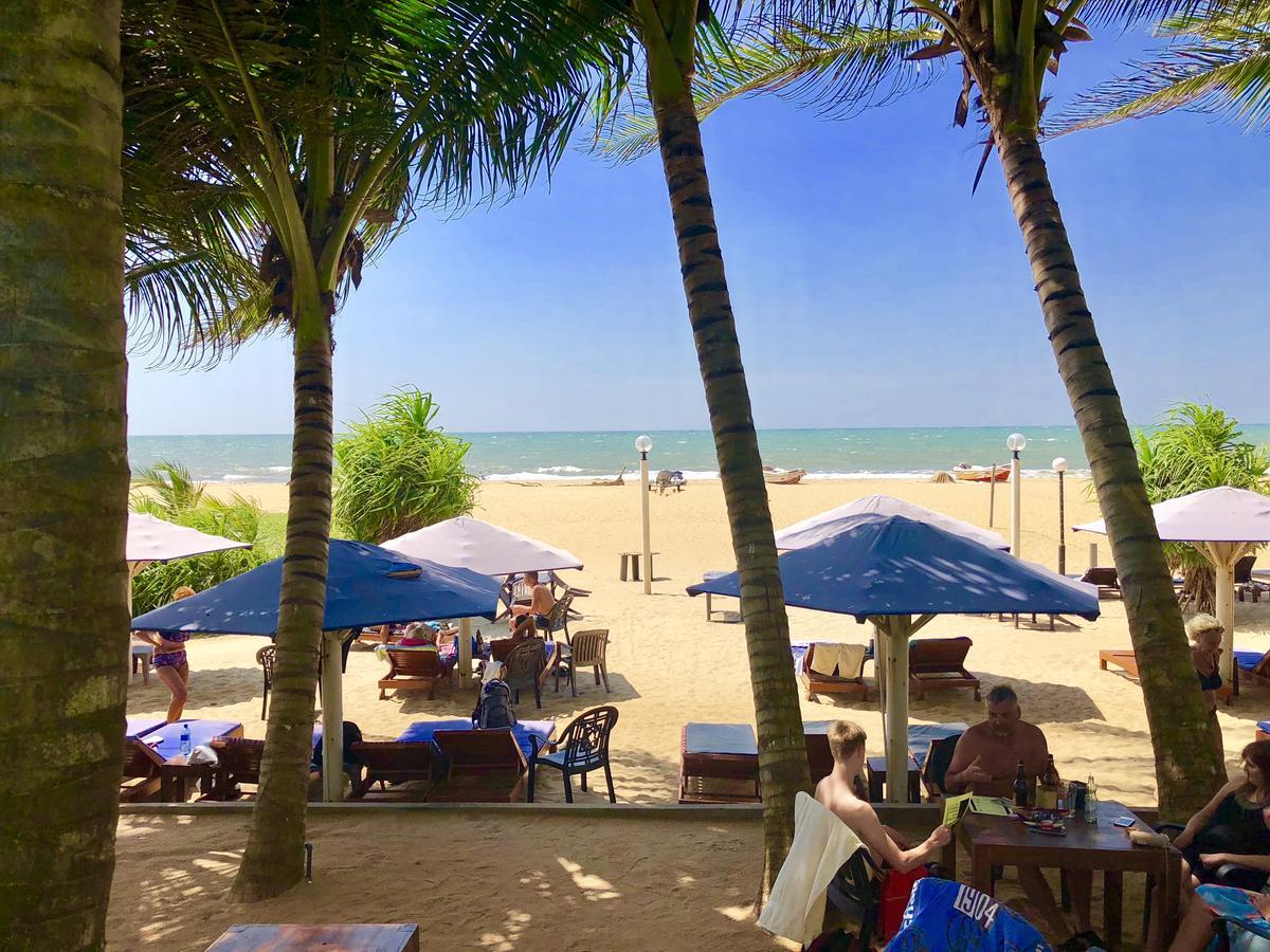 Lanka Beach Hotel Ettukala Extérieur photo