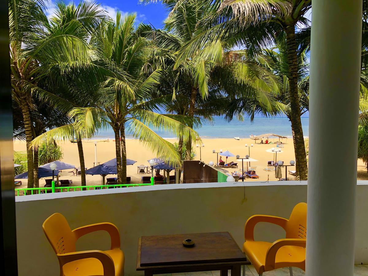 Lanka Beach Hotel Ettukala Extérieur photo
