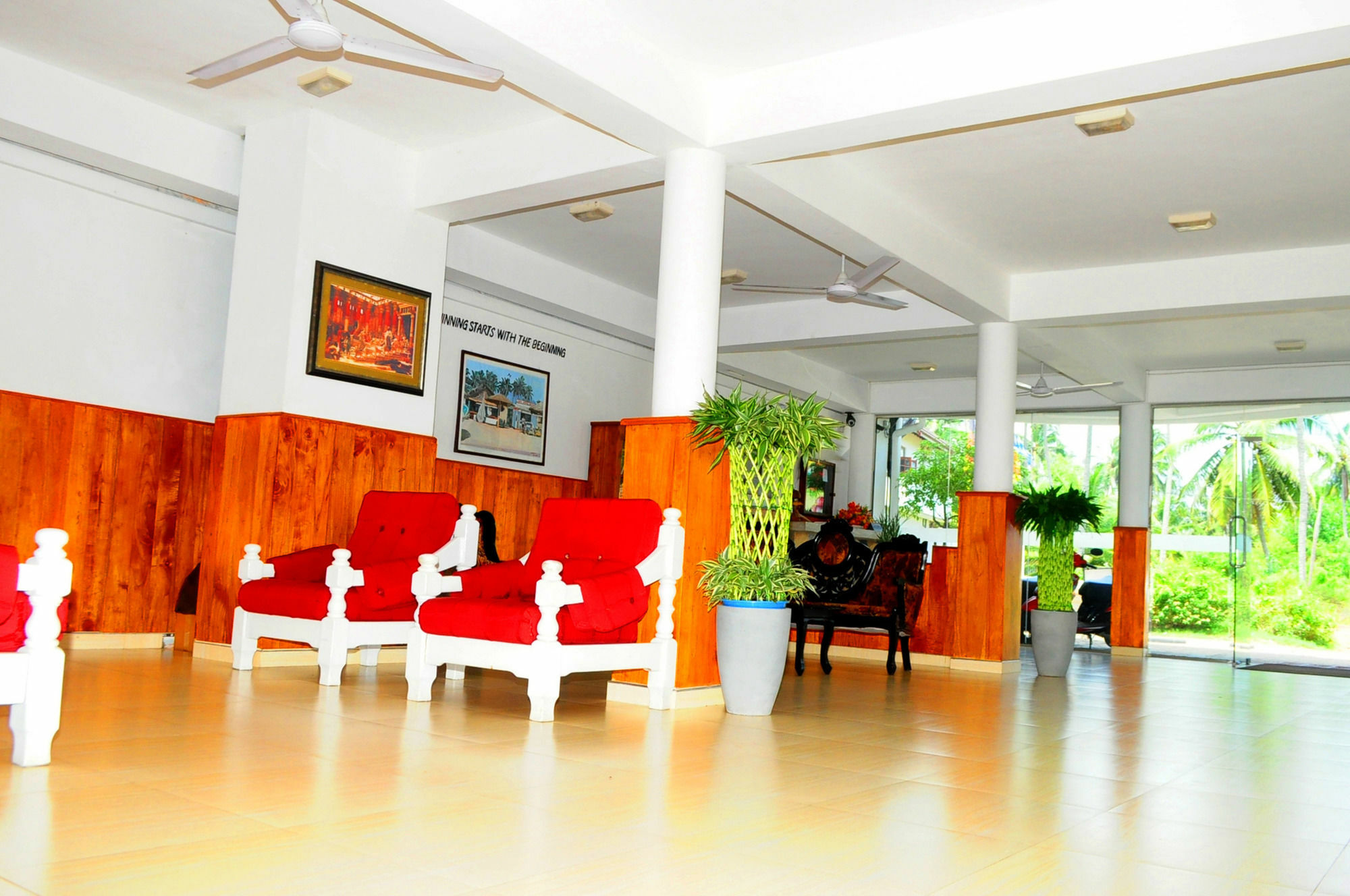 Lanka Beach Hotel Ettukala Extérieur photo